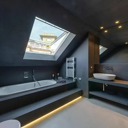 Joivy Exclusive Flat For 8, With Stunning City And Seaview Genoa