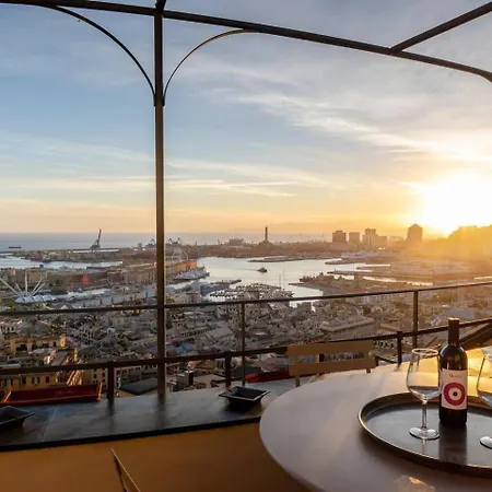 Apartmán Joivy Exclusive Flat For 8, With Stunning City And Seaview