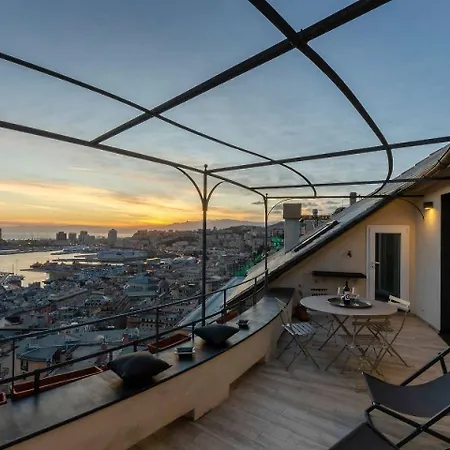Apartmán Joivy Exclusive Flat For 8, With Stunning City And Seaview